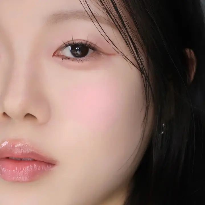 [레오파드 헬로키티]웨이크메이크 쉬어 브리즈 블러셔 03 베이지 핑크