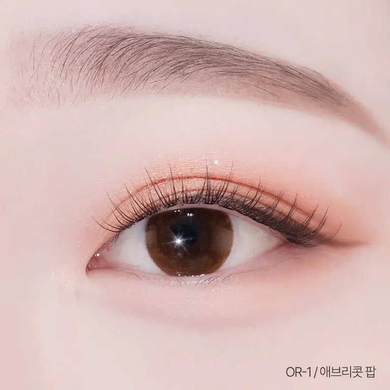 KATE Popping Silhouette Shadow 3.6g [SINGLE] Apricot Pop